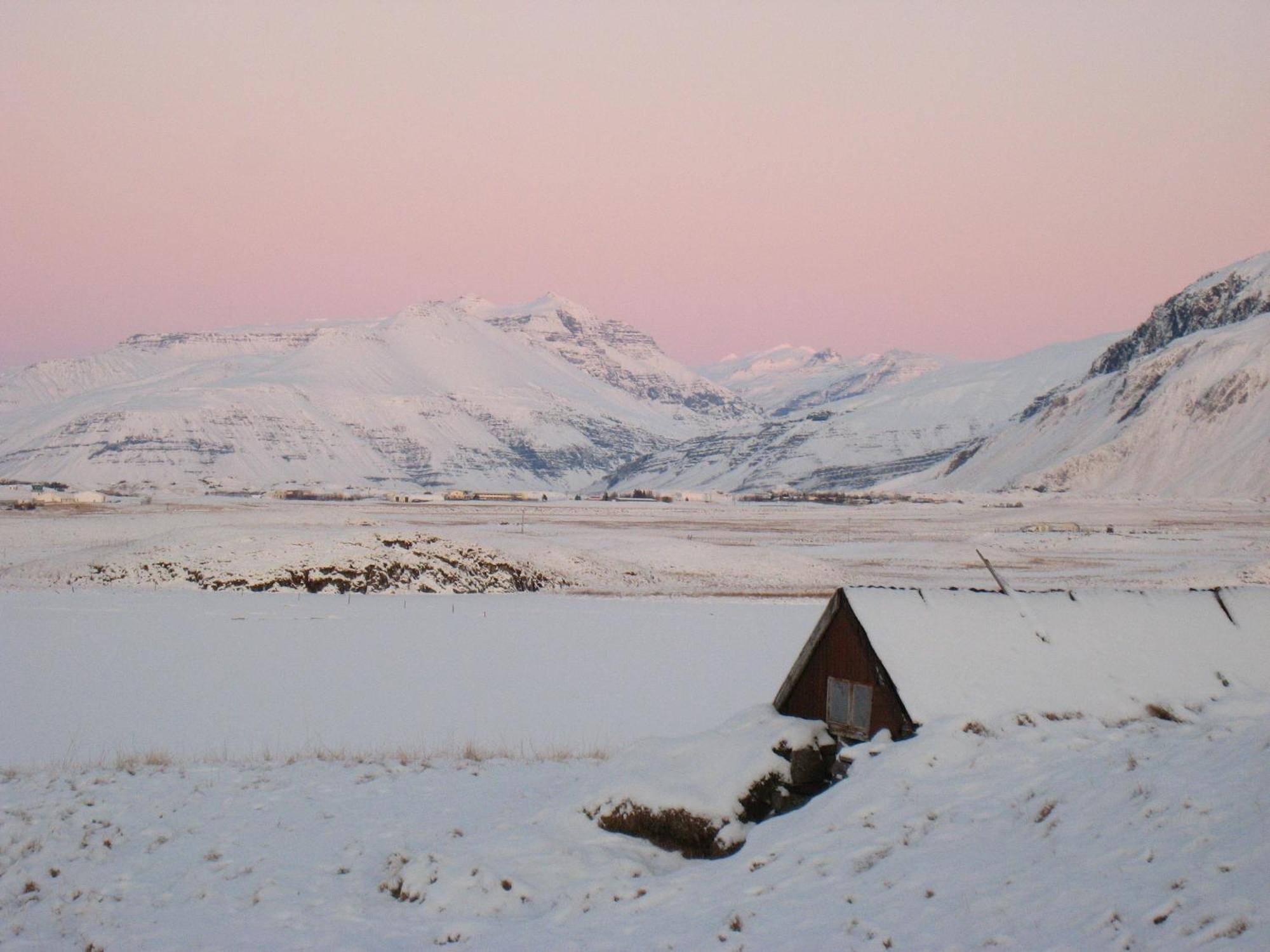 Dilksnes Guesthouse Hofn Bagian luar foto